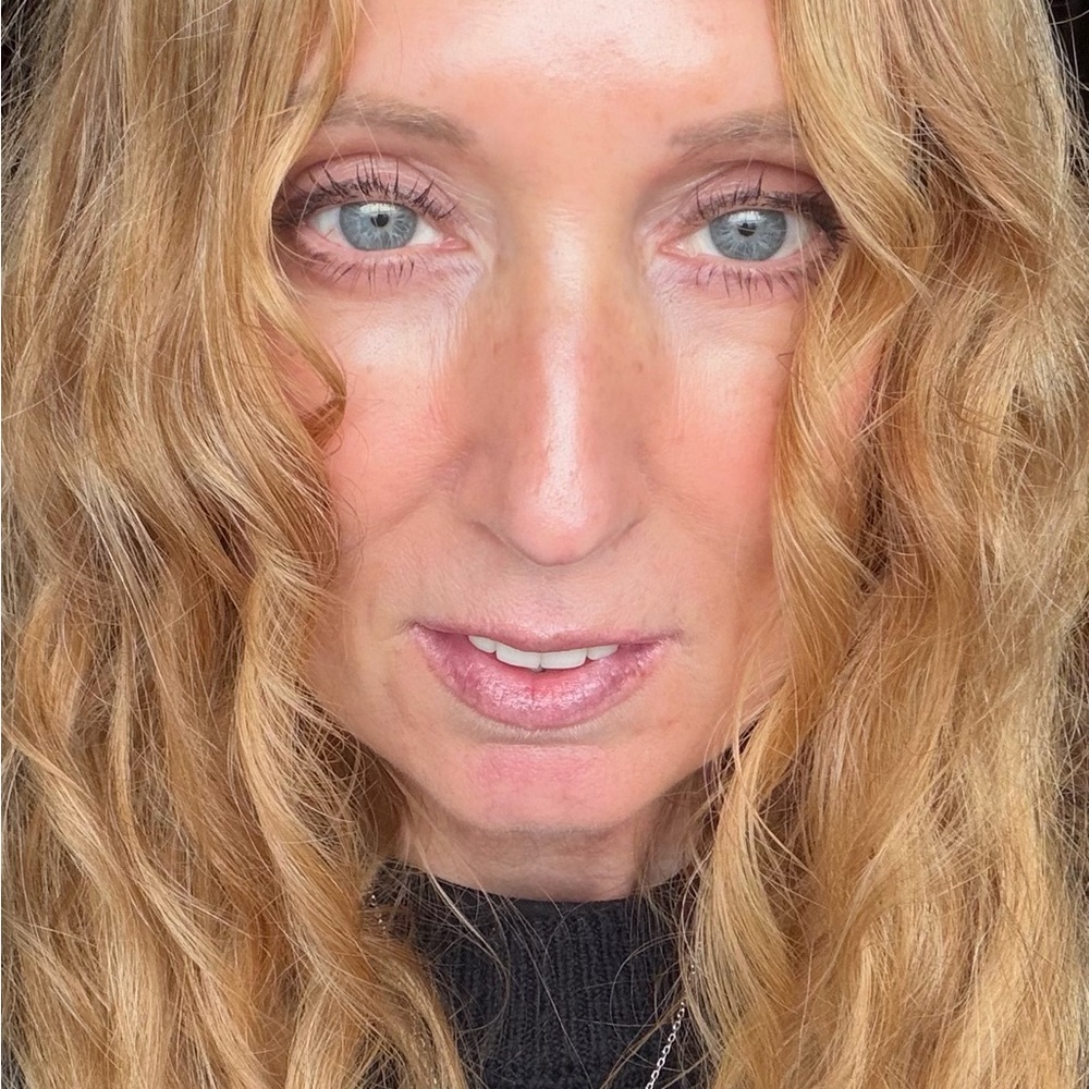 Meet your Posher, Sharon